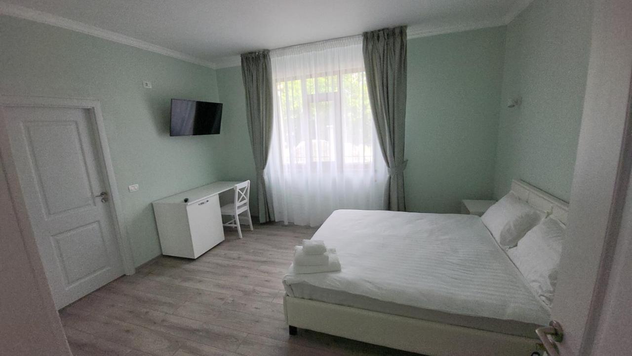 Colt De Rai Bed and Breakfast Hîrtoape Exteriör bild