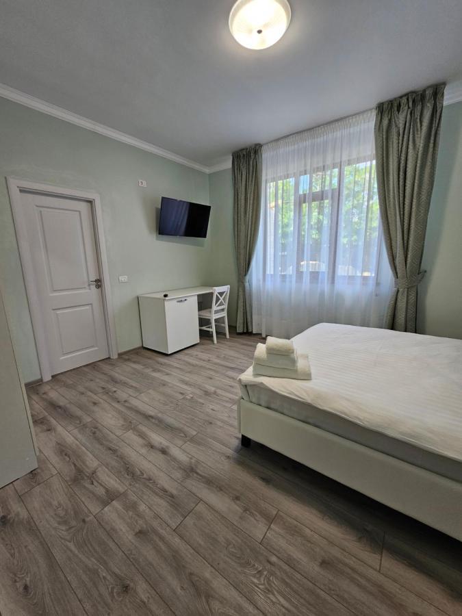 Colt De Rai Bed and Breakfast Hîrtoape Exteriör bild